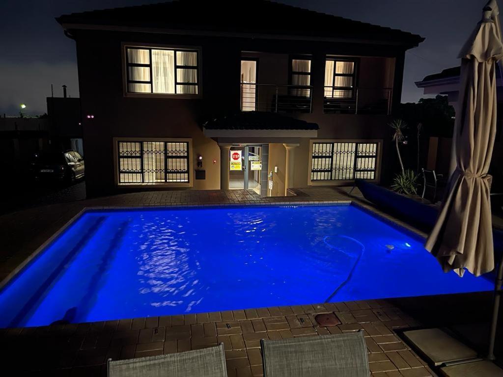 Thokomala Guest House Germiston Exterior photo