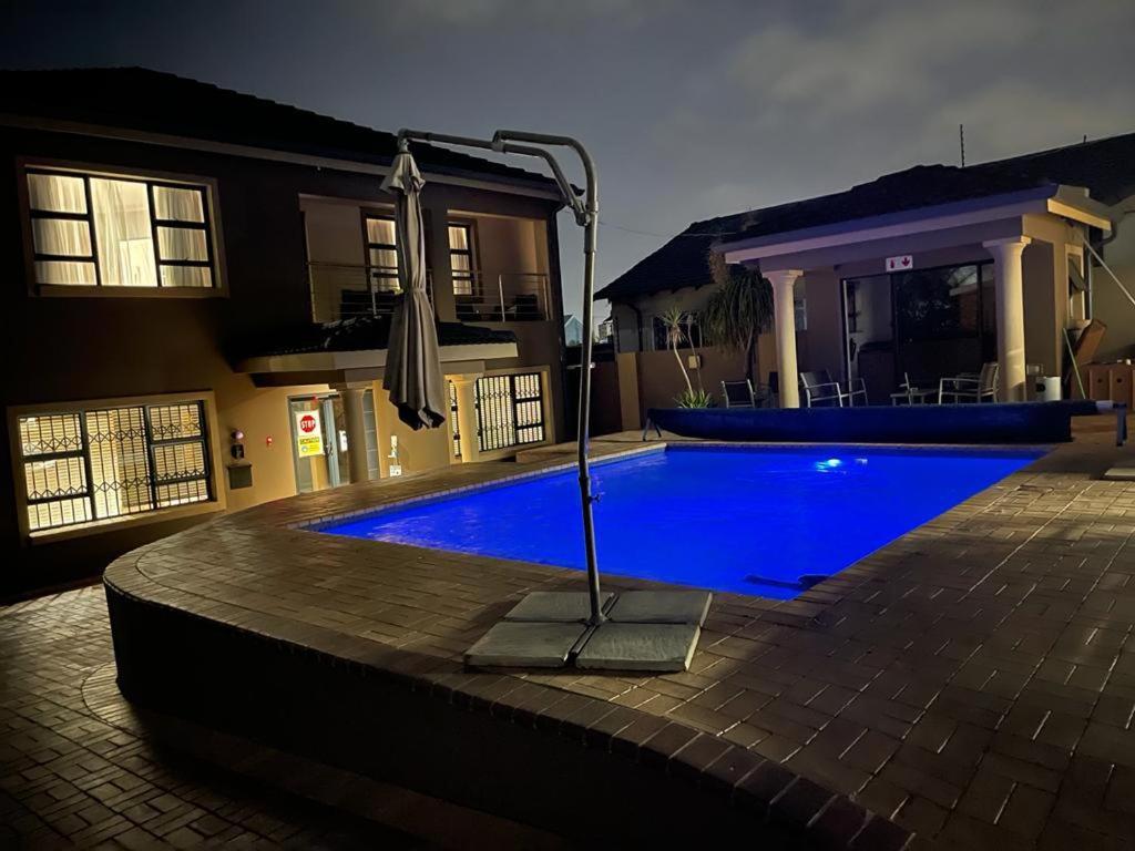 Thokomala Guest House Germiston Exterior photo
